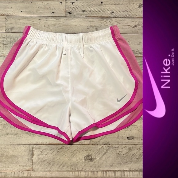 Nike Pants - 🌻 Nike Dri-Fit Shorts